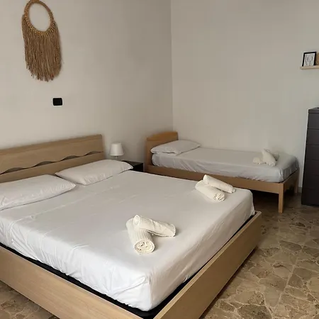 Ele's Apartment
